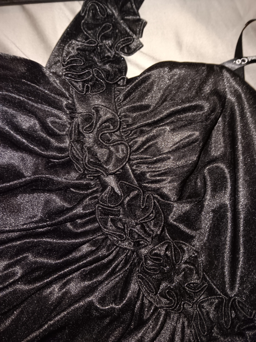 Black Ruffled One-Shoulder Evening Dress - Picture 4 of 7